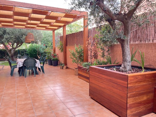 Custom made hdpe sun shade - hdpe,